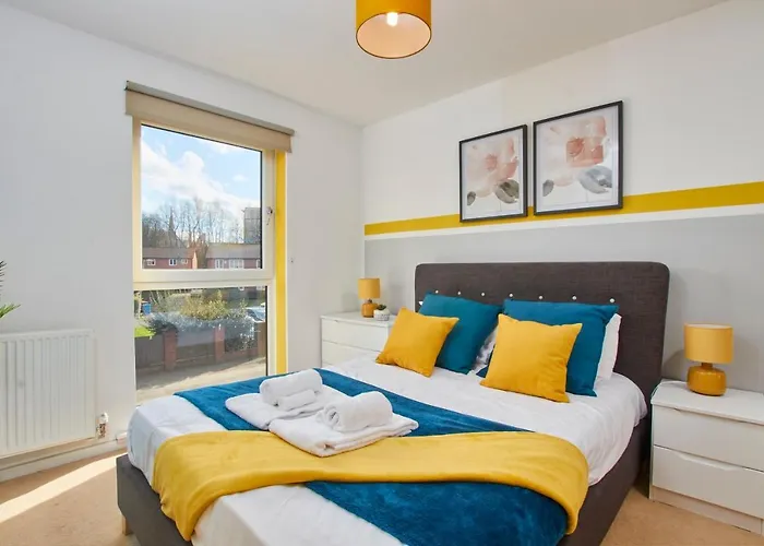 Charming 2 Bedroom Apartment In Manchester