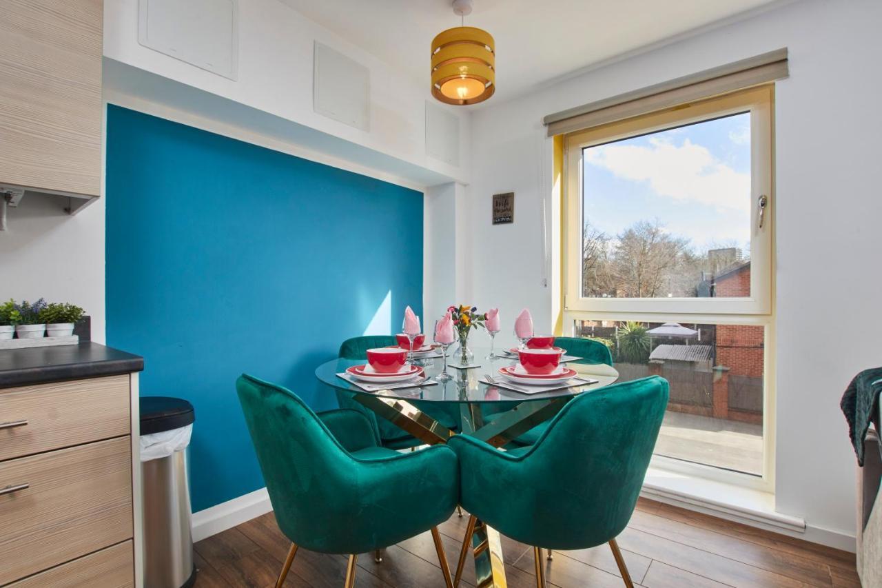Apartment Charming 2 Bedroom In