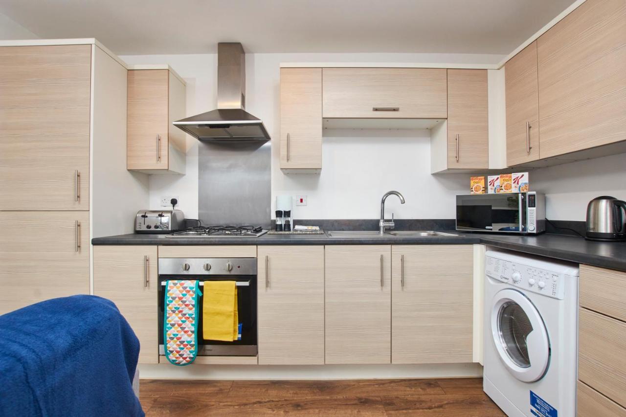 Charming 2 Bedroom In Apartamento *